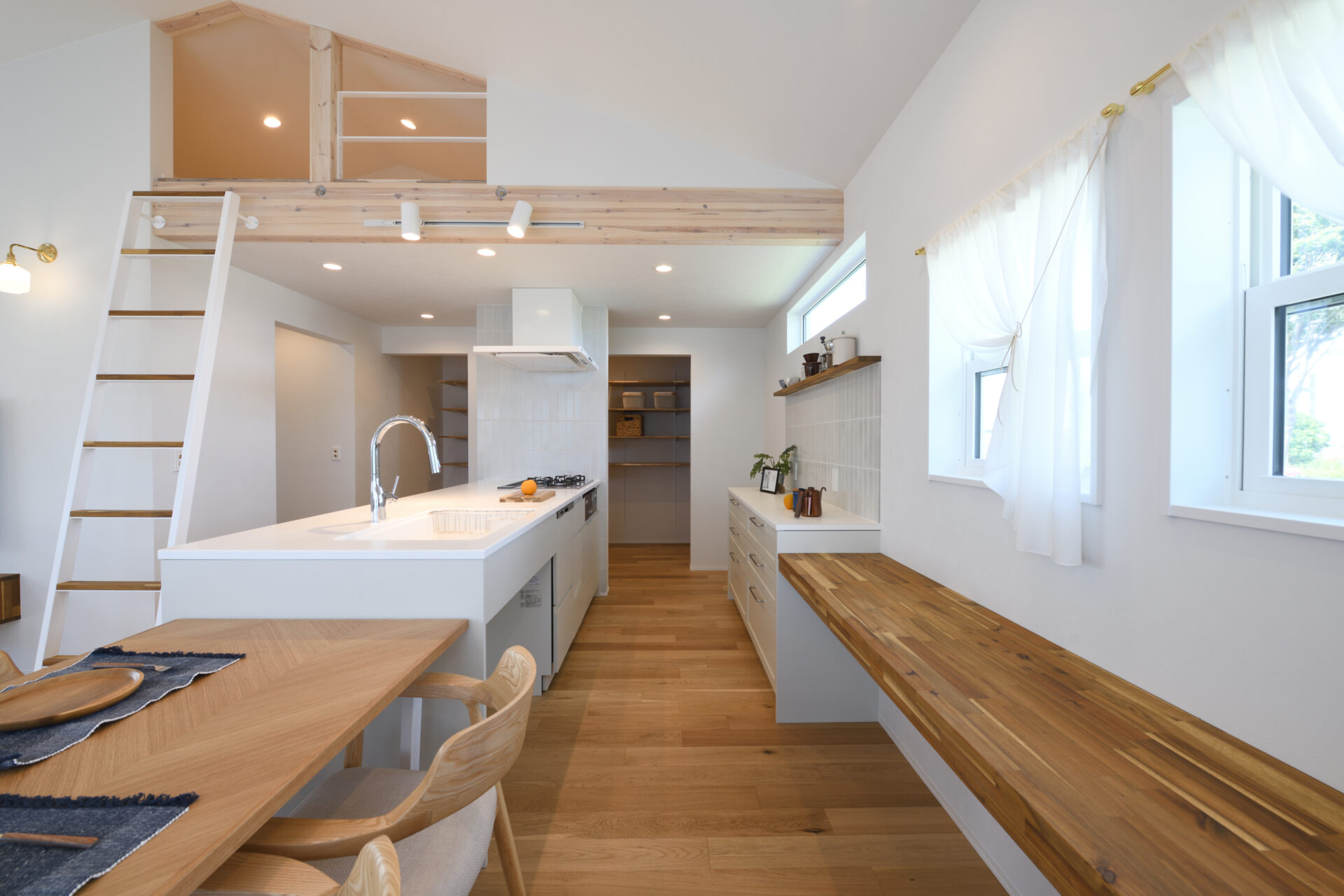 Camp jyoko  アーリーアメリカンの家